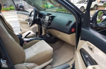 Toyota Fortuner G AT gas 2014 model FOR SALE