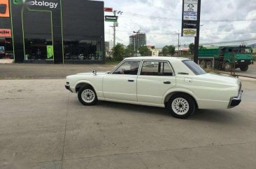 1970 Toyota Crown pearl white 2.0 5r Engine Manual 