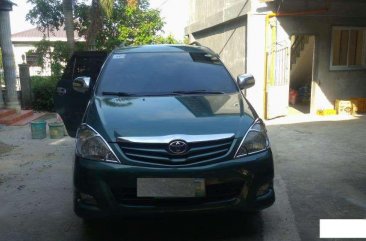 For Sale.. 2010 Toyota Innova E automatic