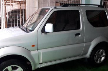 Almost brand new Suzuki Jimny Gasoline 2011