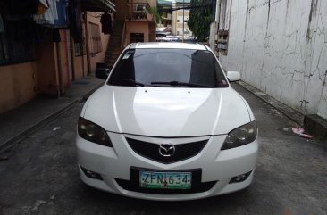 Almost brand new Mazda 3 Gasoline 2006