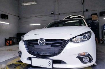 Mazda 3 2015 SkyActiv Hatchback