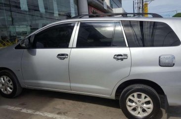 2009 Toyota Innova E Diesel MT FOR SALE