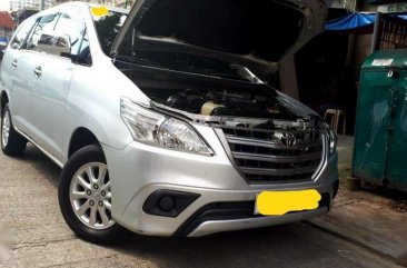 SELLING TOYOTA Innova 2.5e disel manual 2015