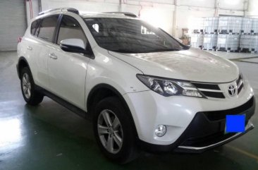 Almost brand new Toyota Rav4 Gasoline 2014