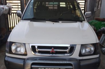 2001 Mitsubishi Adventure Gasoline Automatic