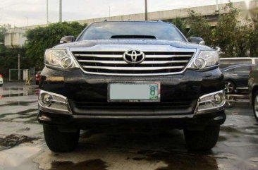 2013 Toyota Fortuner 2.5 4X2 G DSL AT Php 938,000 only!! 