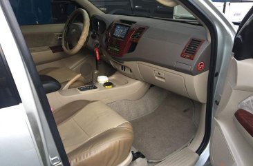 2006 Toyota Fortuner Automatic Gasoline well maintained