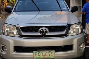 Toyota Hilux 2011 P598,000 for sale