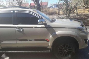 Toyota Fortuner 4x2 G 2015 Manual Diesel TRD design