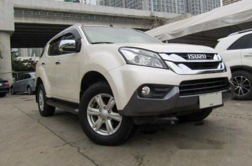 Isuzu MU-X 2015 Automatic Used for sale. 