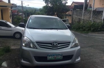 Toyota Innova J 2011 FOR SALE