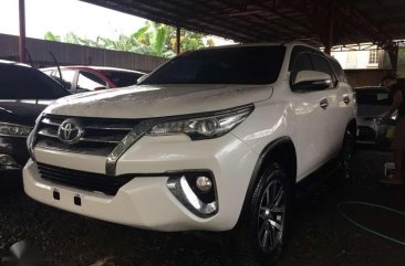 2016 Diesel TOYOTA Fortuner 24 V 4x2 Automatic Pearlwhite