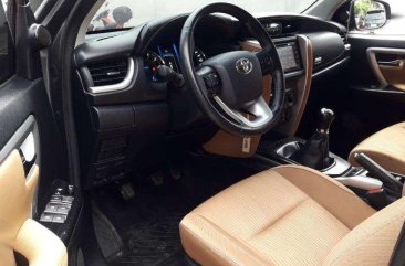 2017 Toyota Fortuner 2.4G Gray Metallic Manual Diesel 