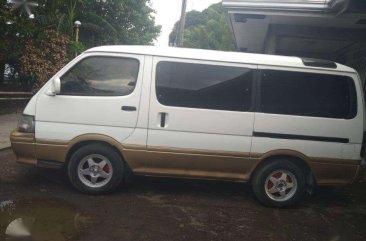 Toyota Hiace 2005 FOR SALE