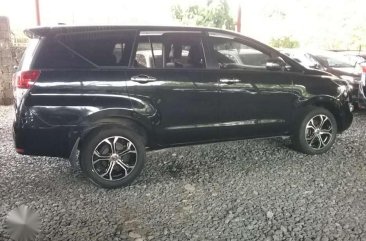 2017 TOYOTA Innova 2.8 Manual Transmission