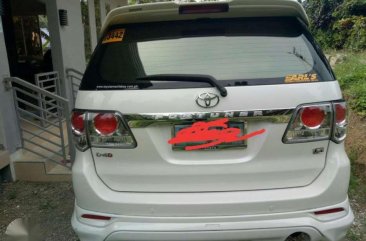 Toyota Fortuner 2013 Automatic White 880k Neg