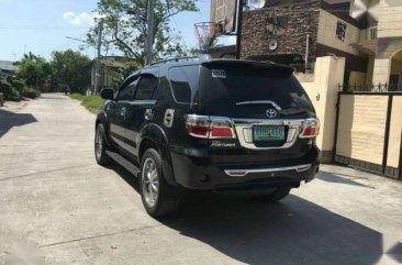 2009 Toyota Fortuner acquired 2010 automatic diesel