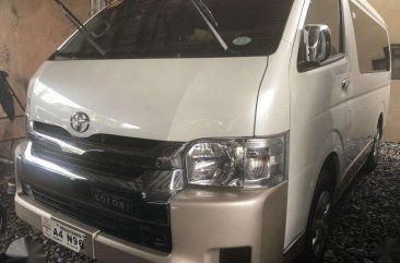 2018 Toyota Hiace 3.0 GL Grandia Manual Pearl White 2 Tone Van