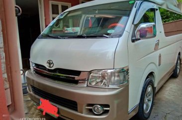 2010 Toyota GL Grandia Van FOR SALE