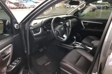 2016 Toyota Fortuner V 4x2 FOR SALE