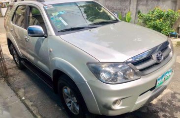 SELLING TOYOTA Fortuner 2007 Diesel G Automatic