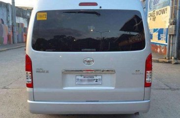 2017 Toyota Hiace GL Grandia 30MT diesel