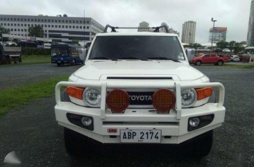 2015 Toyota FJ Cruiser - 4.0L V6 Engine - 4X4