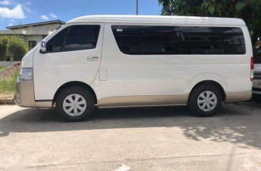 2015 Toyota Hiace 2.5 GL Grandia Manual Pearl White Negotiable Price