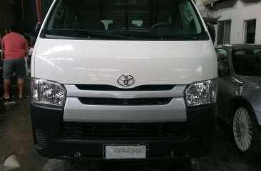 2017 TOYOTA HI ACE COMMUTER 3.0 Manual Transmission