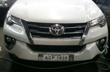 2016 TOYOTA Fortuner 2.4 V 4x2 Automatic Transmission