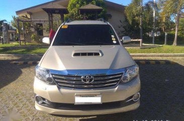 Toyota Fortuner V 2015 Diesel (AT) FOR SALE