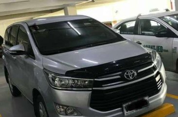 SELLING TOYOTA Innova E Manual Diesel 2016