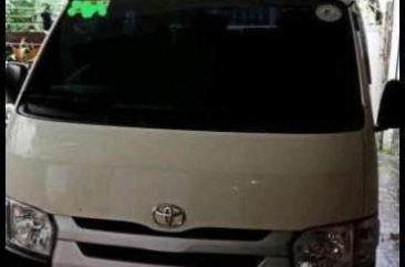 TOYOTA Hiace commuter 2015 rush!!!