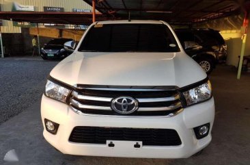 For sale: Toyota Hilux revo -2016