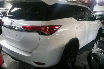 2018 TOYOTA Fortuner 2.4 G 4x2 Manual Transmission