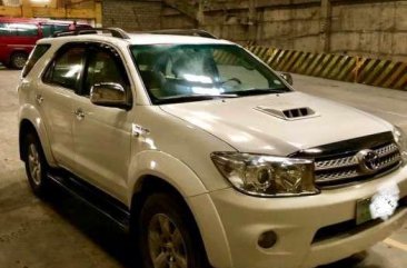 2005 TOYOTA FORTUNER V 4x4 DIESEL Automatic 2011 