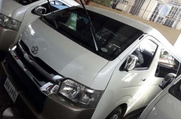 2015 Toyota Hiace GL Grandia Manual transmission