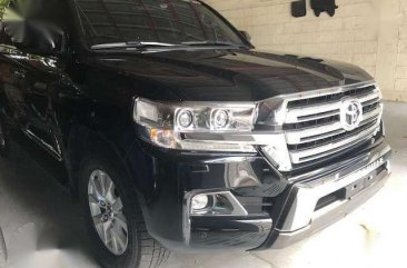 2016 2017 Toyota Land Cruiser Premium LOCAL