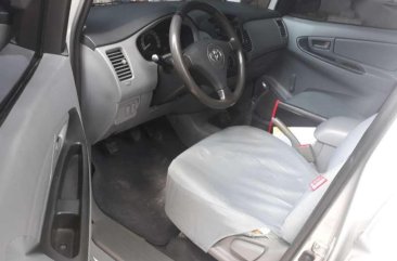 Toyota Innova j 2007 Gas FOR SALE