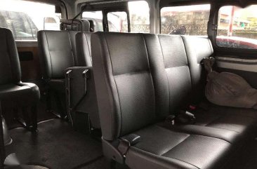 2019 Toyota Hiace Commuter 3.0 Silver Manual