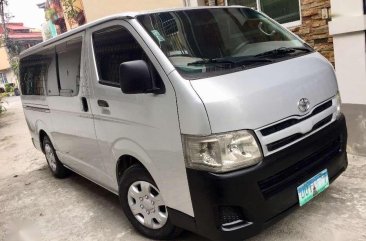 2013 Toyota Hiace Commuter 2.5 Diesel MT