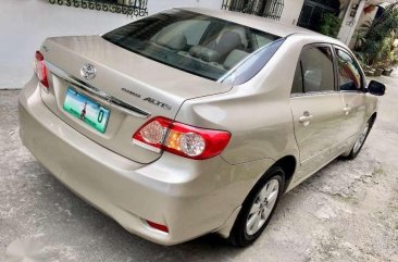 2013 Toyota Corolla ALTIS G MT Fuel Efficient First Own