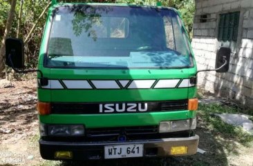 Isuzu Elf 12 feet 4be1 double tire