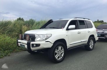 2010 Toyota Land Cruiser Pearl white diesel automatic