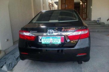 Toyota Camry 2.5V AT 2012 Black FOR SALE