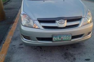 SELLING TOYOTA Innova 2007 manual Diesel