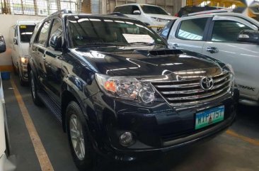 2013 Toyota Fortuner v 4x4 3.0 FOR SALE