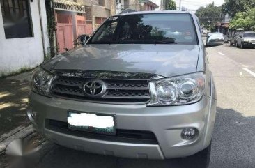 Toyota Fortuner 2010 FOR SALE