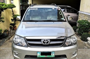 Toyota Fortuner 2008 Gasoline Automatic Silver